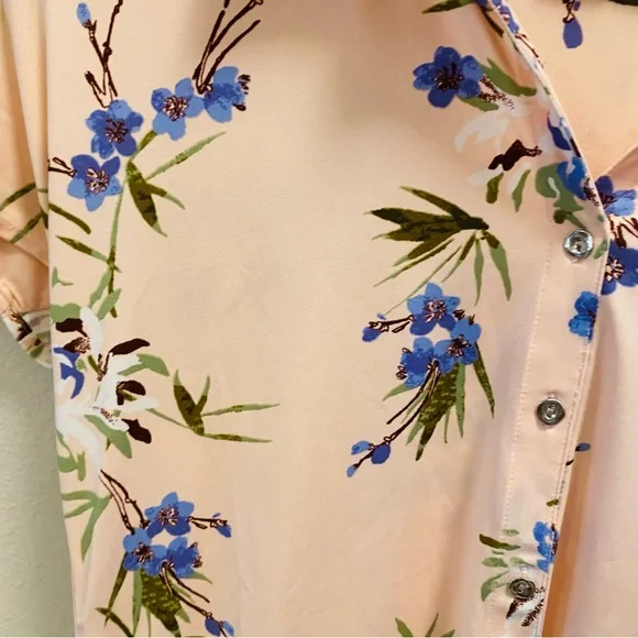 ⭐️ H BY HALSTON Pink Floral Jersey Jet-Set Button Down - Picture 3 of 7